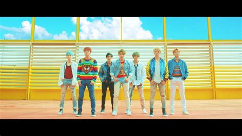 bts dna outfits